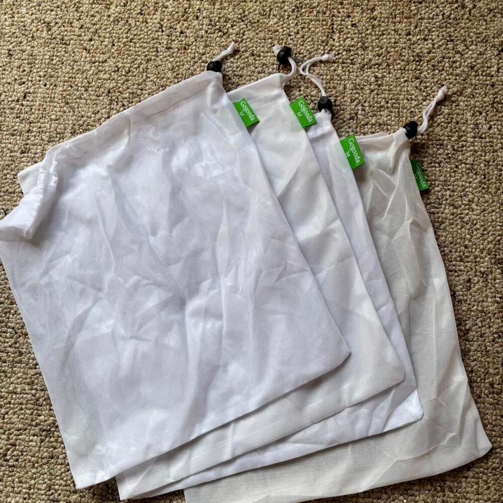 Unbranded White mesh reusable produce bags